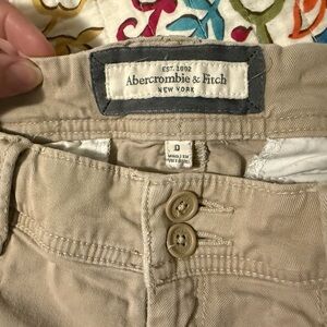 Abercrombie & Fitch Beige Buttoned Trousers